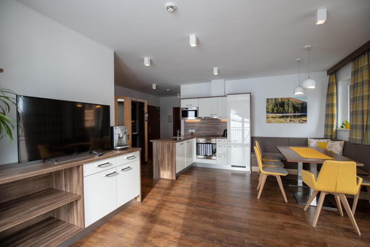 Lux Appartements Ισγκλ Εξωτερικό φωτογραφία