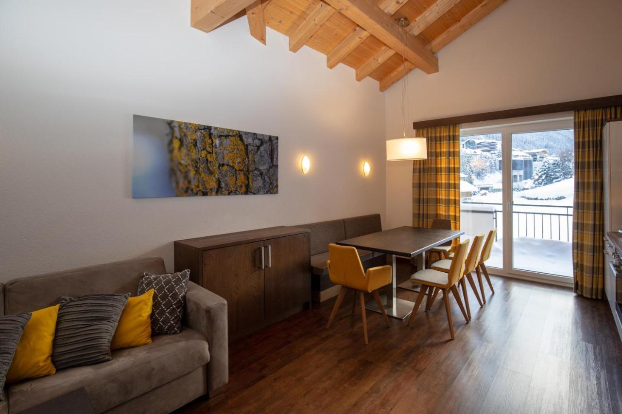 Lux Appartements Ισγκλ Εξωτερικό φωτογραφία